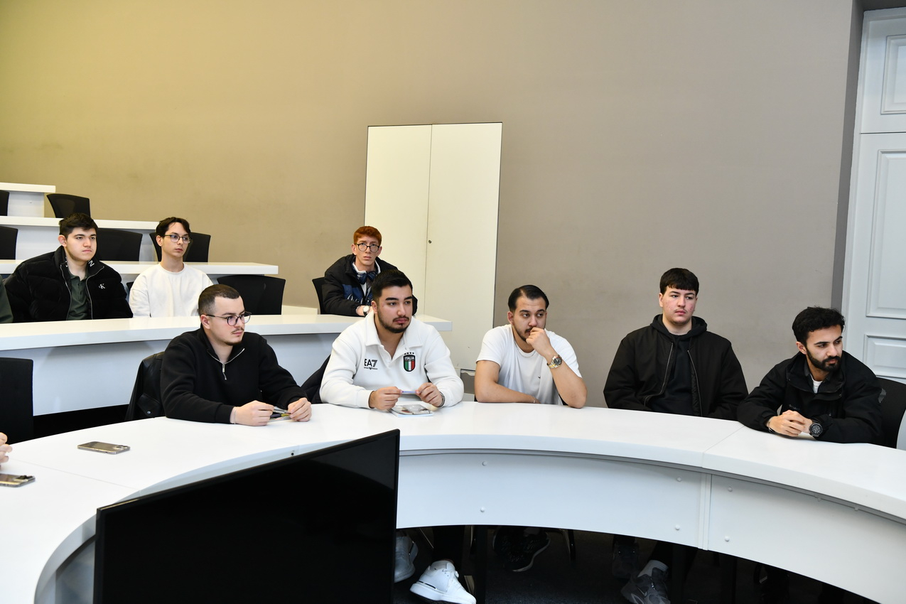 ADNSU-da təhsil alan türk tələbələrlə görüş keçirilib