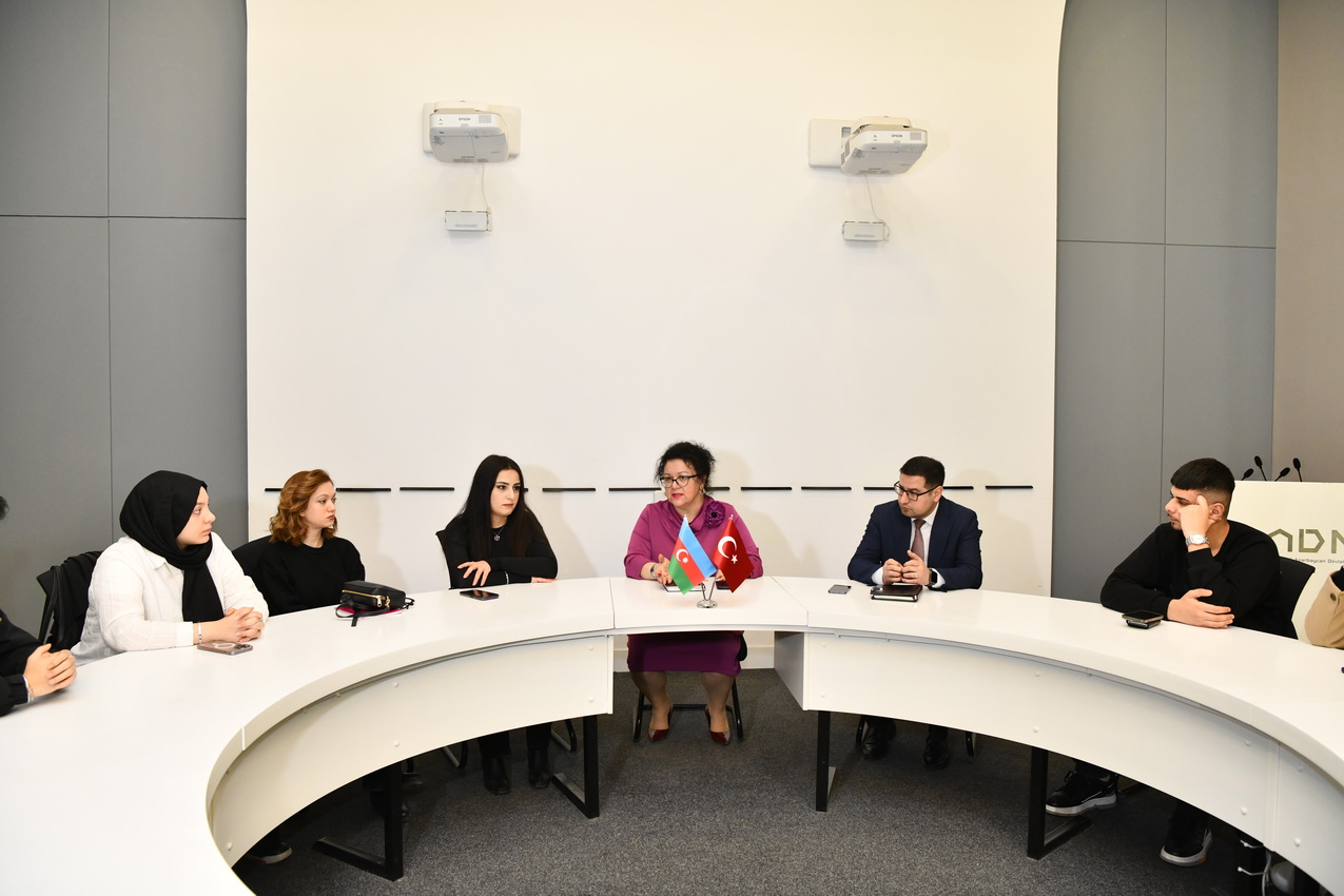 ADNSU-da təhsil alan türk tələbələrlə görüş keçirilib