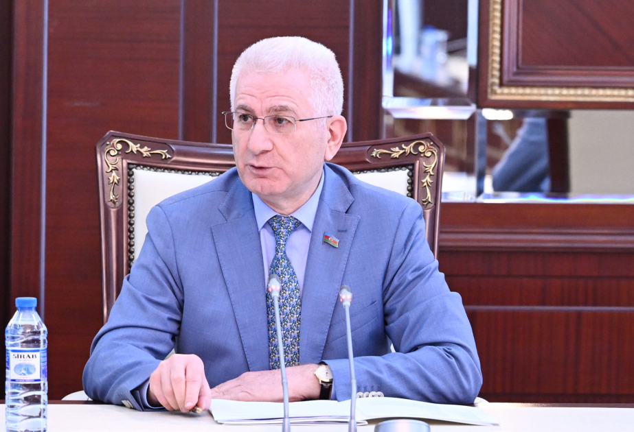 Bəxtiyar Əliyev: Özəl təhsil müəssisələrinin müəllimləri də sertifikasiyaya cəlb olunmalıdır