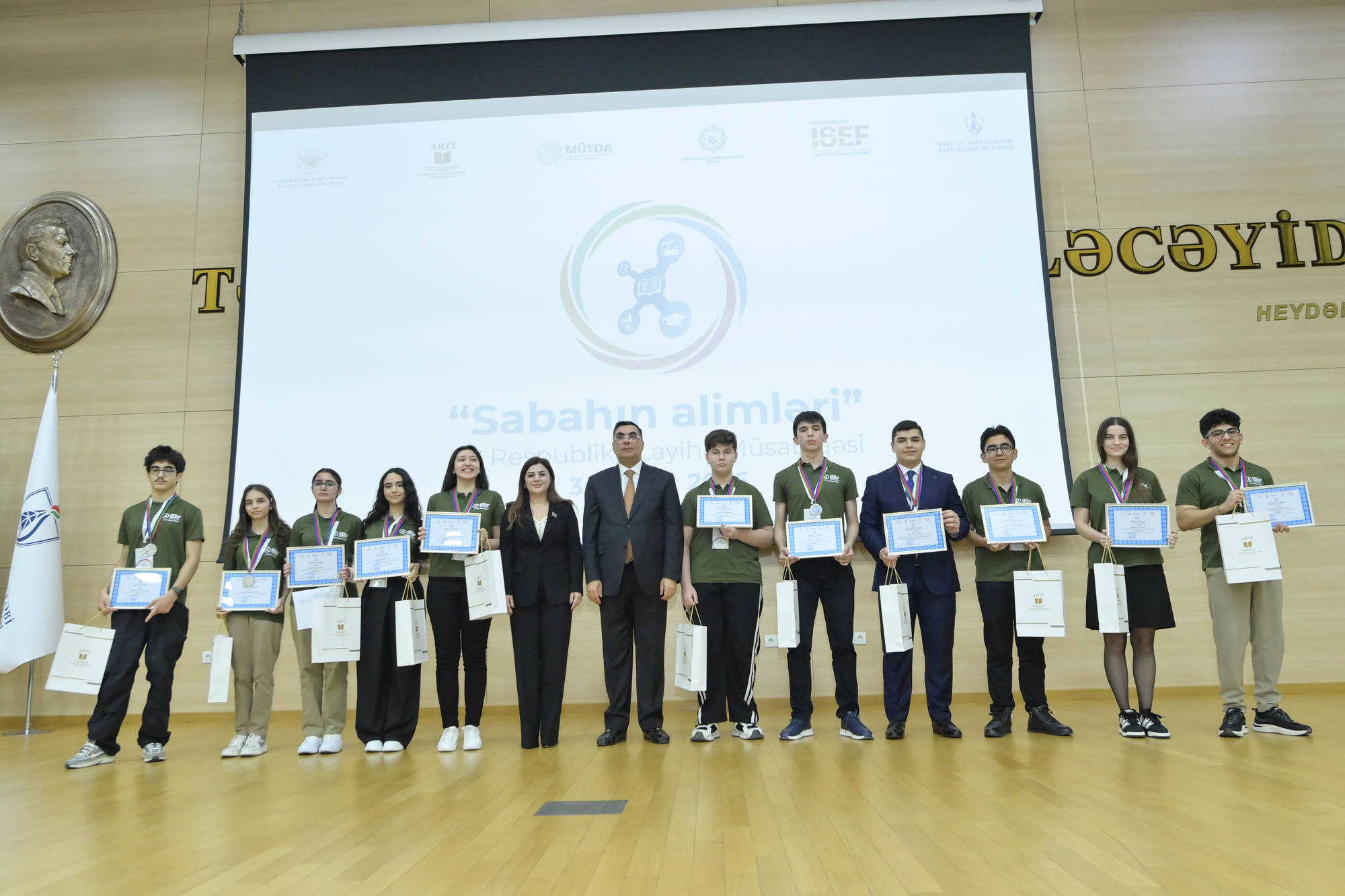 “Sabahın alimləri” müsabiqəsinin qalibləri mükafatlandırılıb