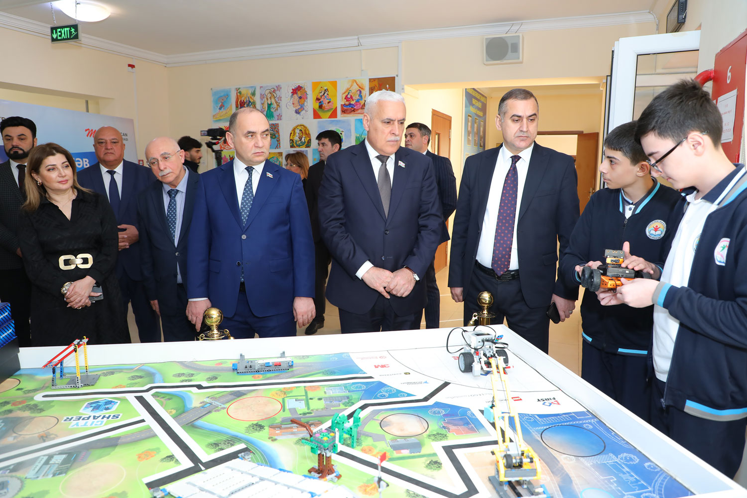 “Məktəb ictimai müzakirədə” layihəsi çərçivəsində görüş keçirilib