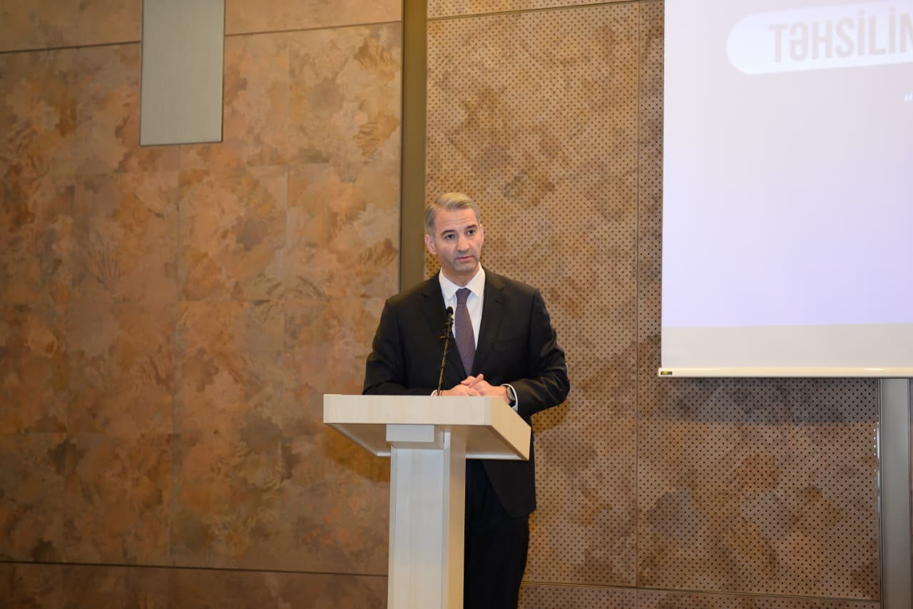 Qədir Xəlilov: Xaricdə təhsil üzrə Dövlət Proqramı təxminən əlli ildir ki, ölkəmizdə icra olunur