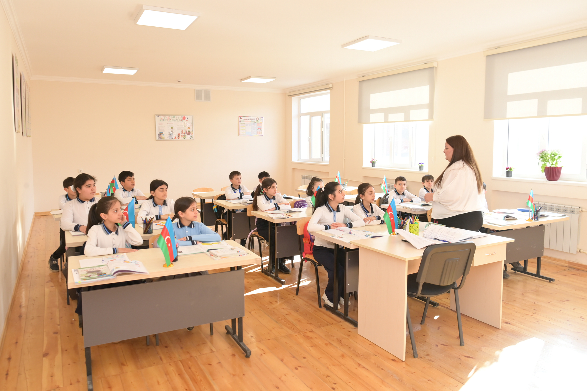 Elm və təhsil naziri Xankəndi və Xocalıda təhsil müəssisələrində olub