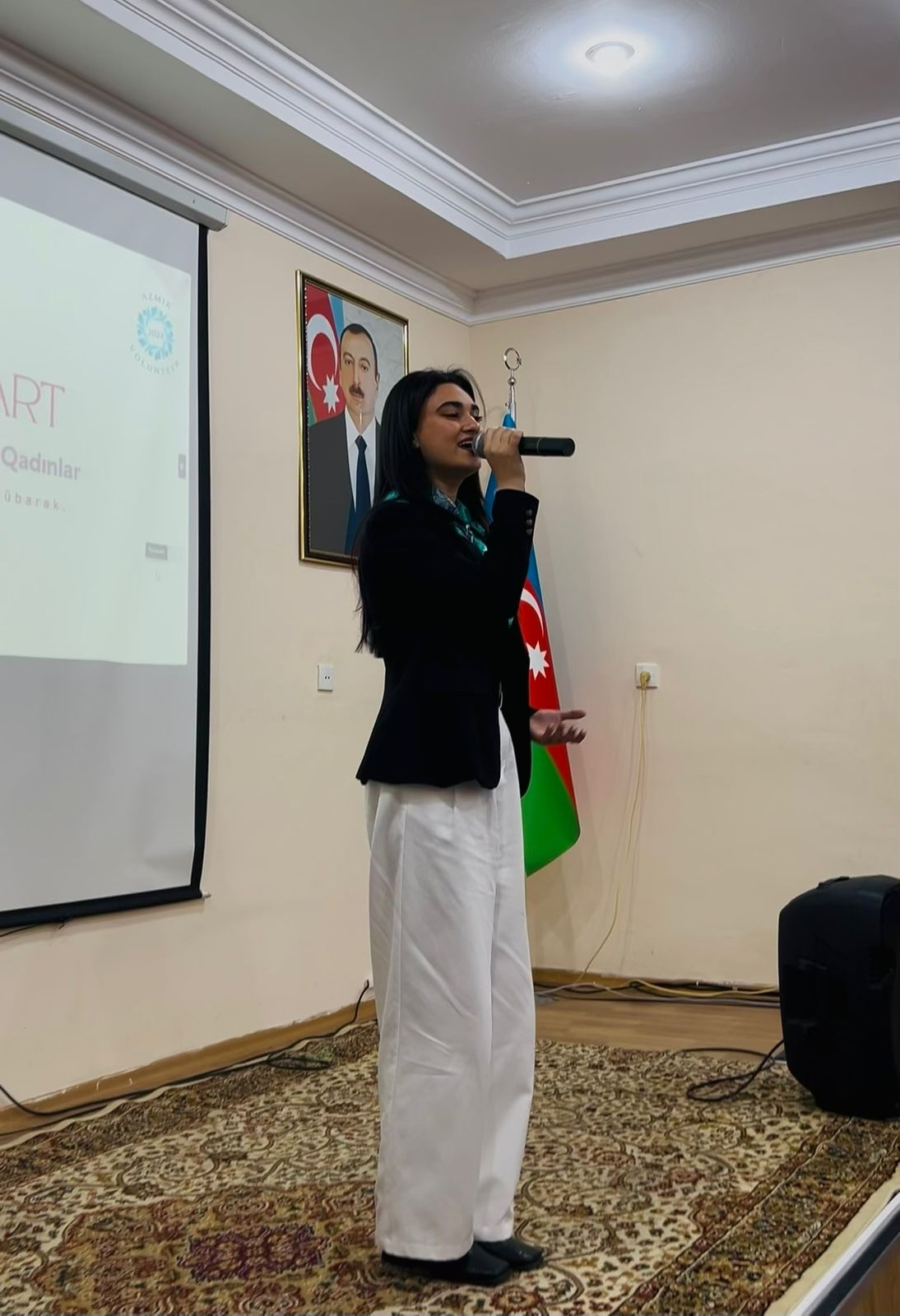 Azərbaycan Maliyyə-İqtisad Kollecində Beynəlxalq Qadınlar Günü qeyd olunub