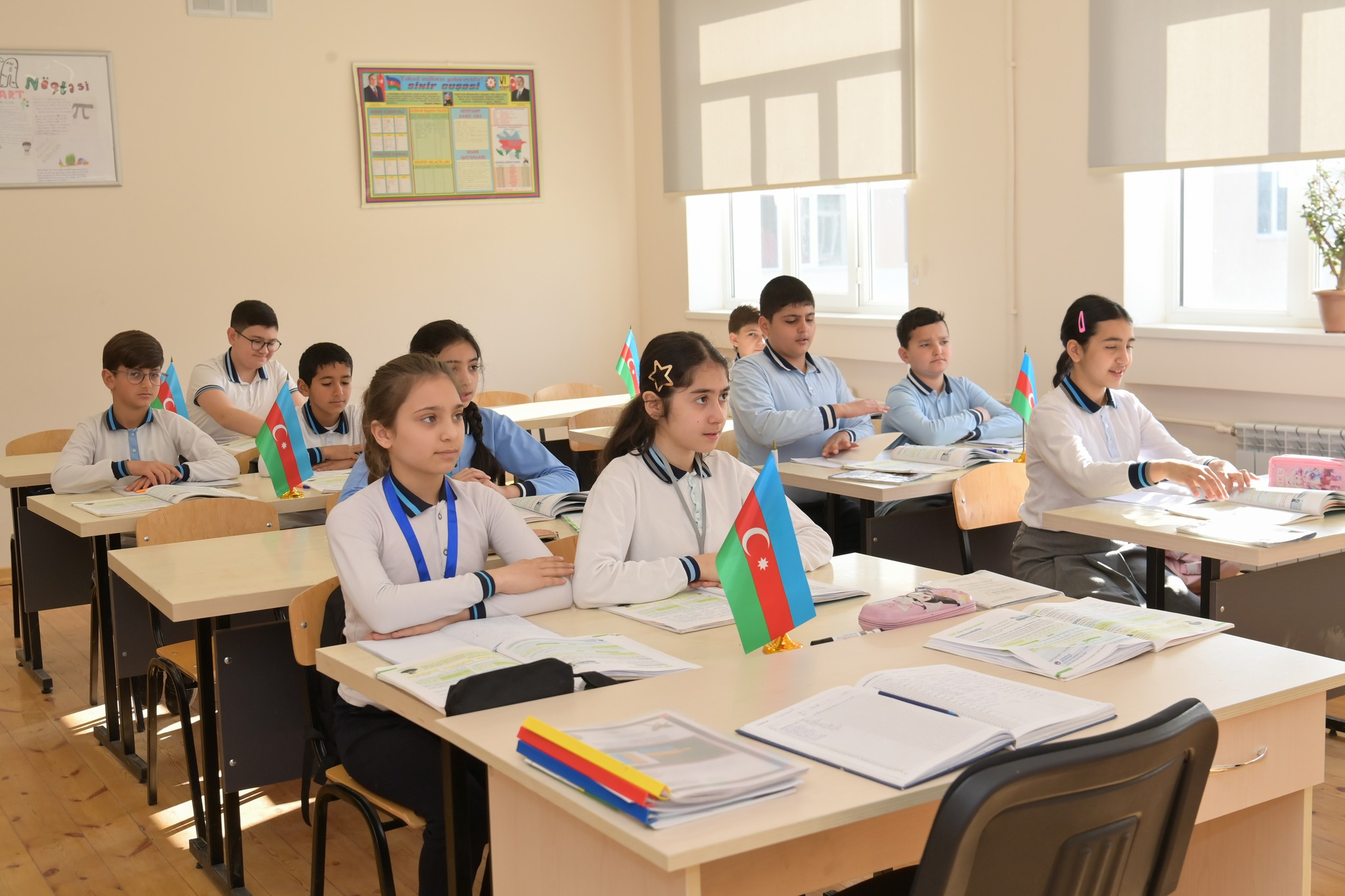 Azərbaycanda şagirdlər üçün yeni layihəyə