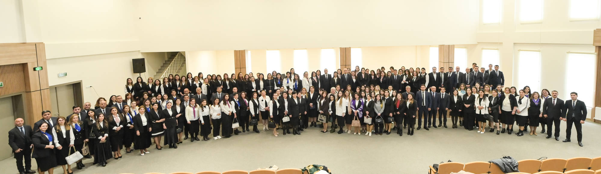 Nazir işğaldan azad olunmuş ərazilərdə çalışan müəllimlərlə görüşüb