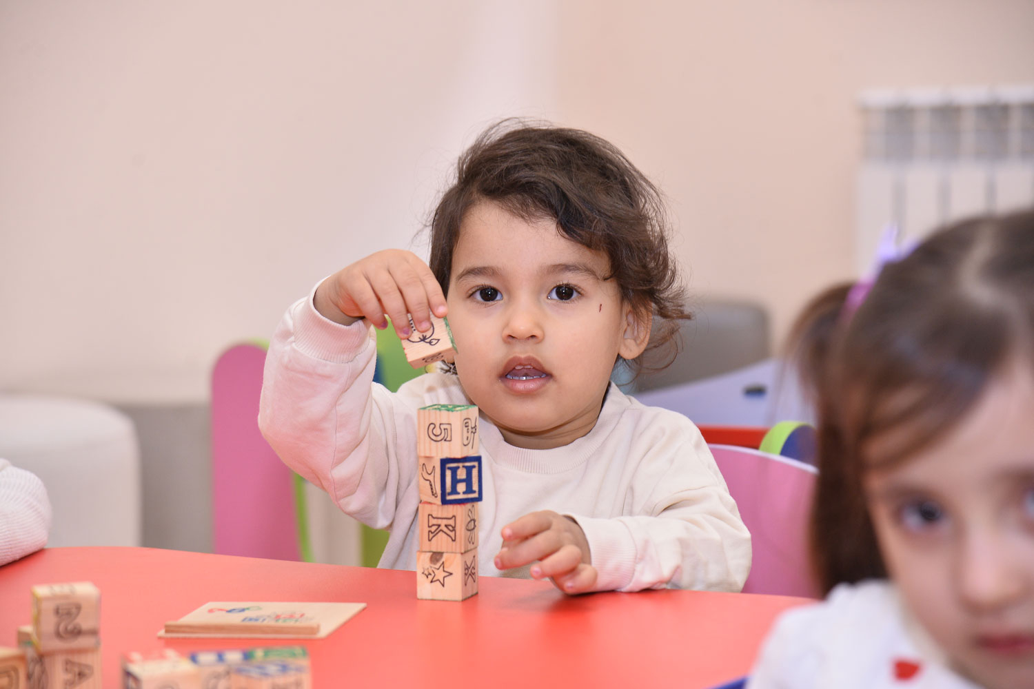 Bakıda körpələr evi-uşaq bağçası istifadəyə verilib