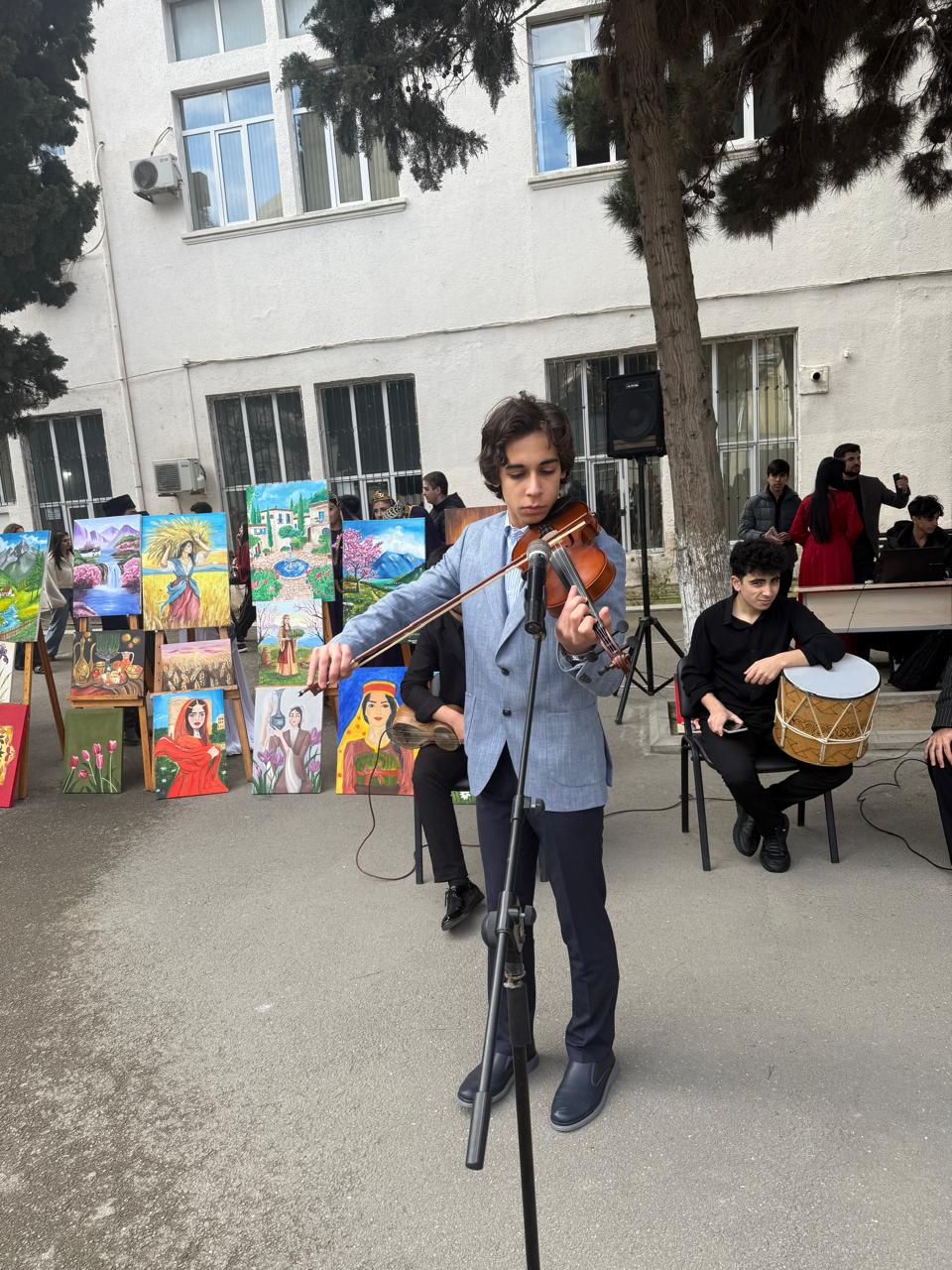 STK-da “Bahar nəfəsli sənət izləri” adlı tədbir keçirilib