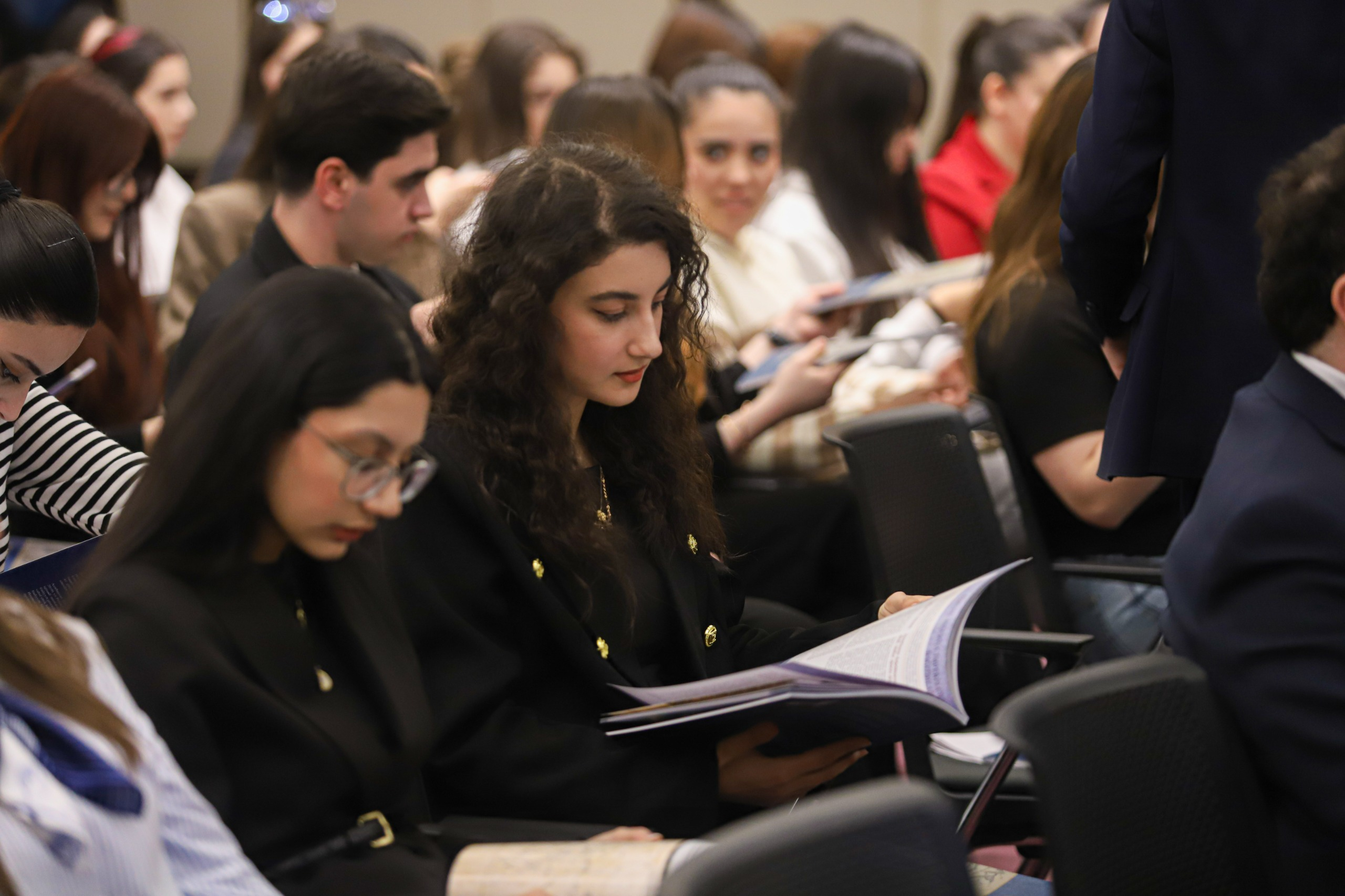 “Atropatena – Adorbayqan adlı dövlətin yaranması”  kitabının təqdimatı keçirilib