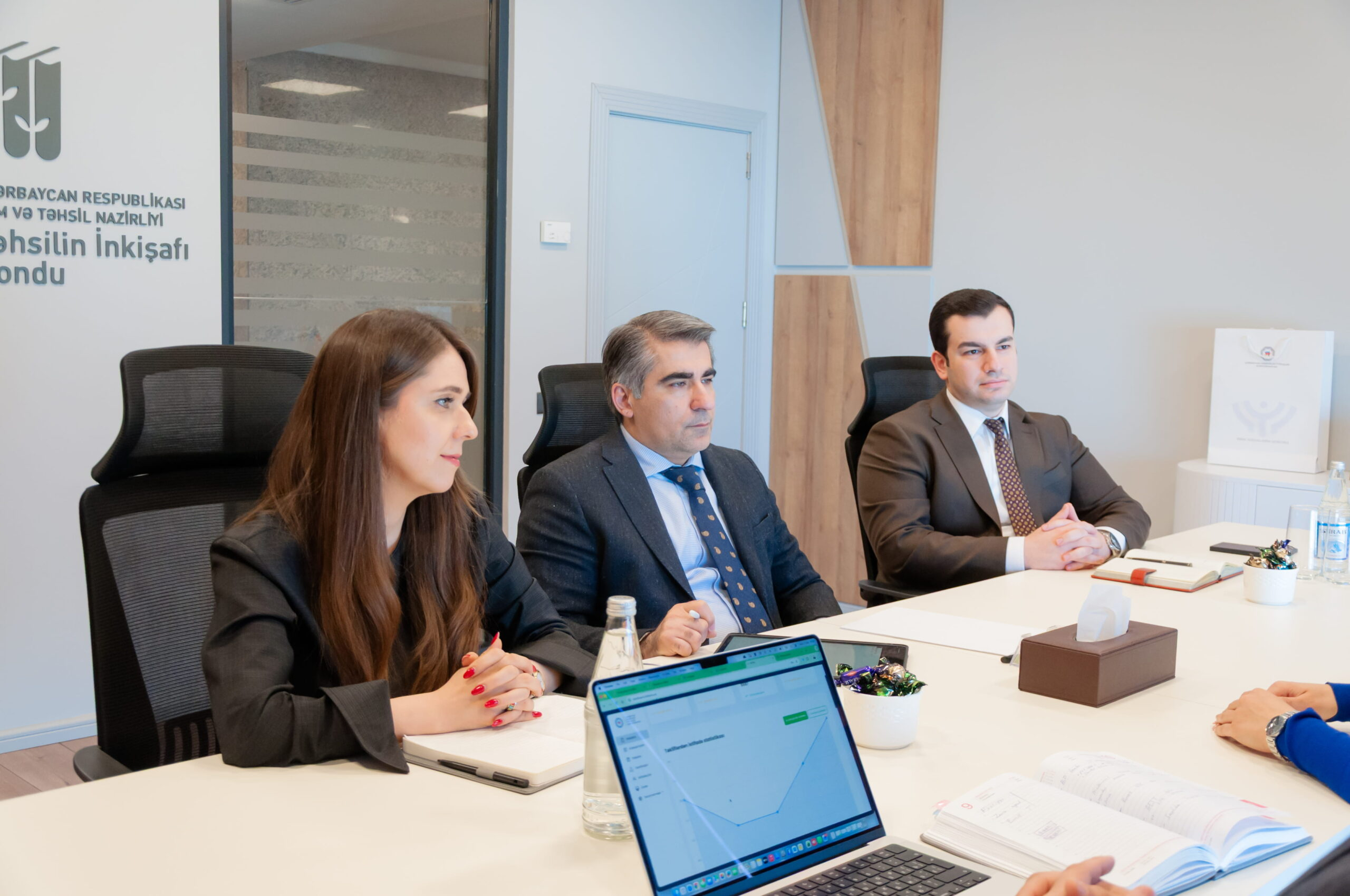 TİF ilə AHİK arasında görüş keçirilib