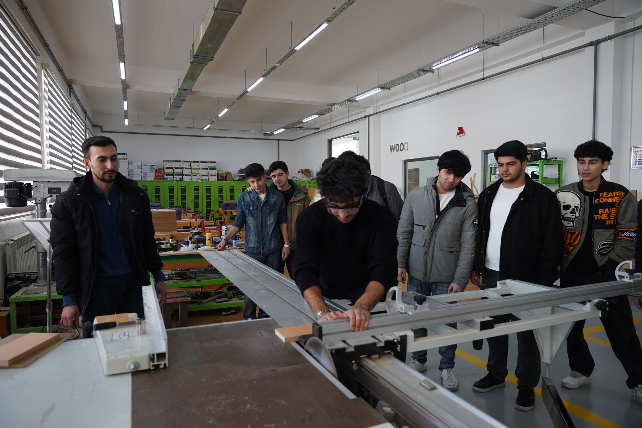 Sənaye və İnnovasiyalar üzrə Bakı Dövlət Peşə Təhsil Mərkəzində infotur olub