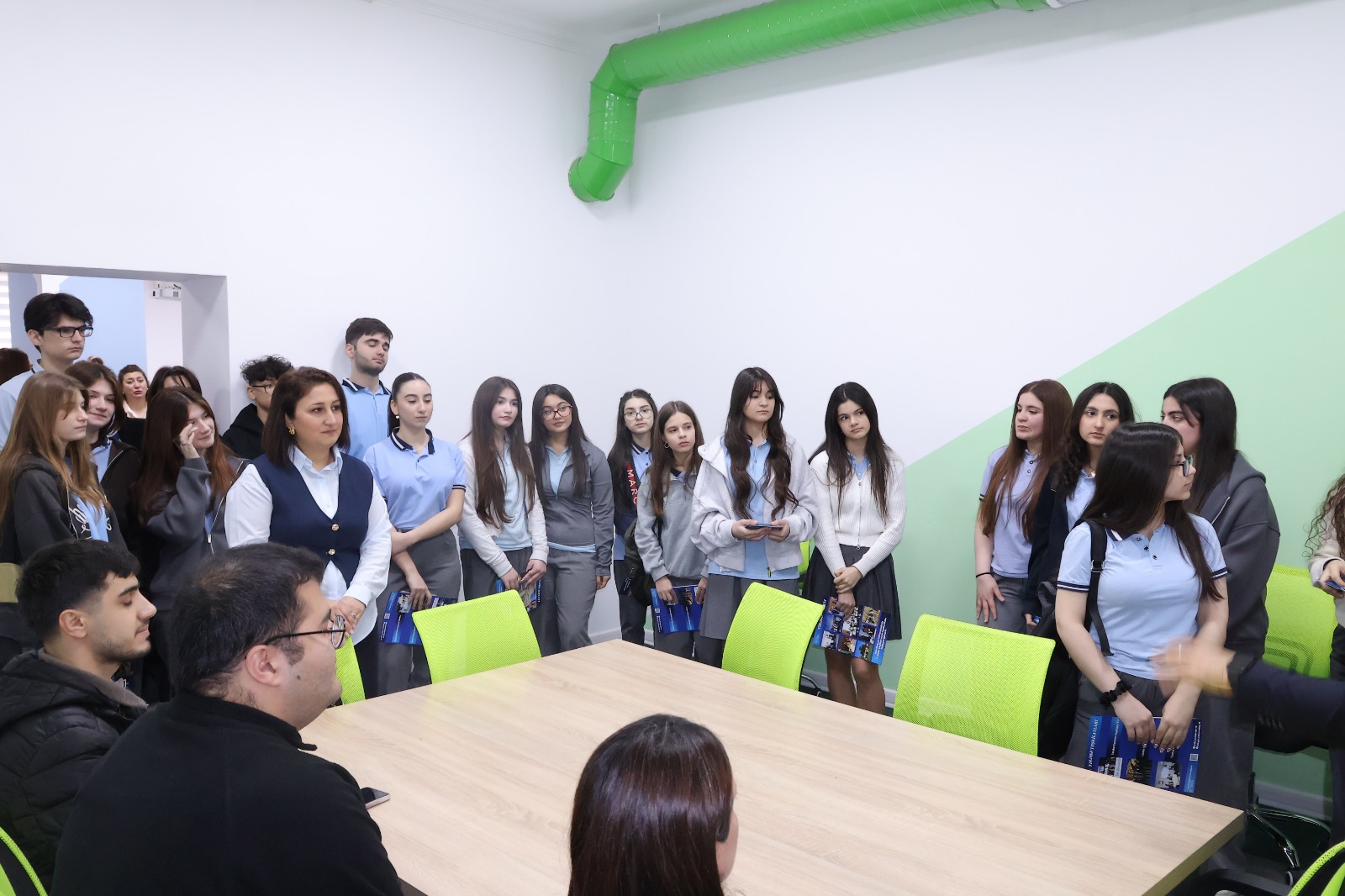 BSU-da abituriyentlər üçün fürsət: maarifləndirici infoturlar başlayıb