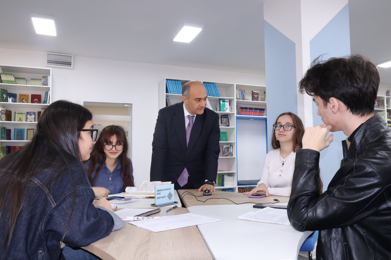 BSU-da abituriyentlər üçün fürsət: maarifləndirici infoturlar başlayıb