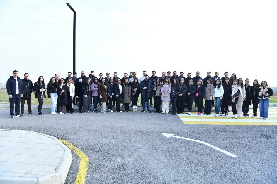 ADNSU-nun inkişaf planı gənc müəllimlərlə müzakirə edilib