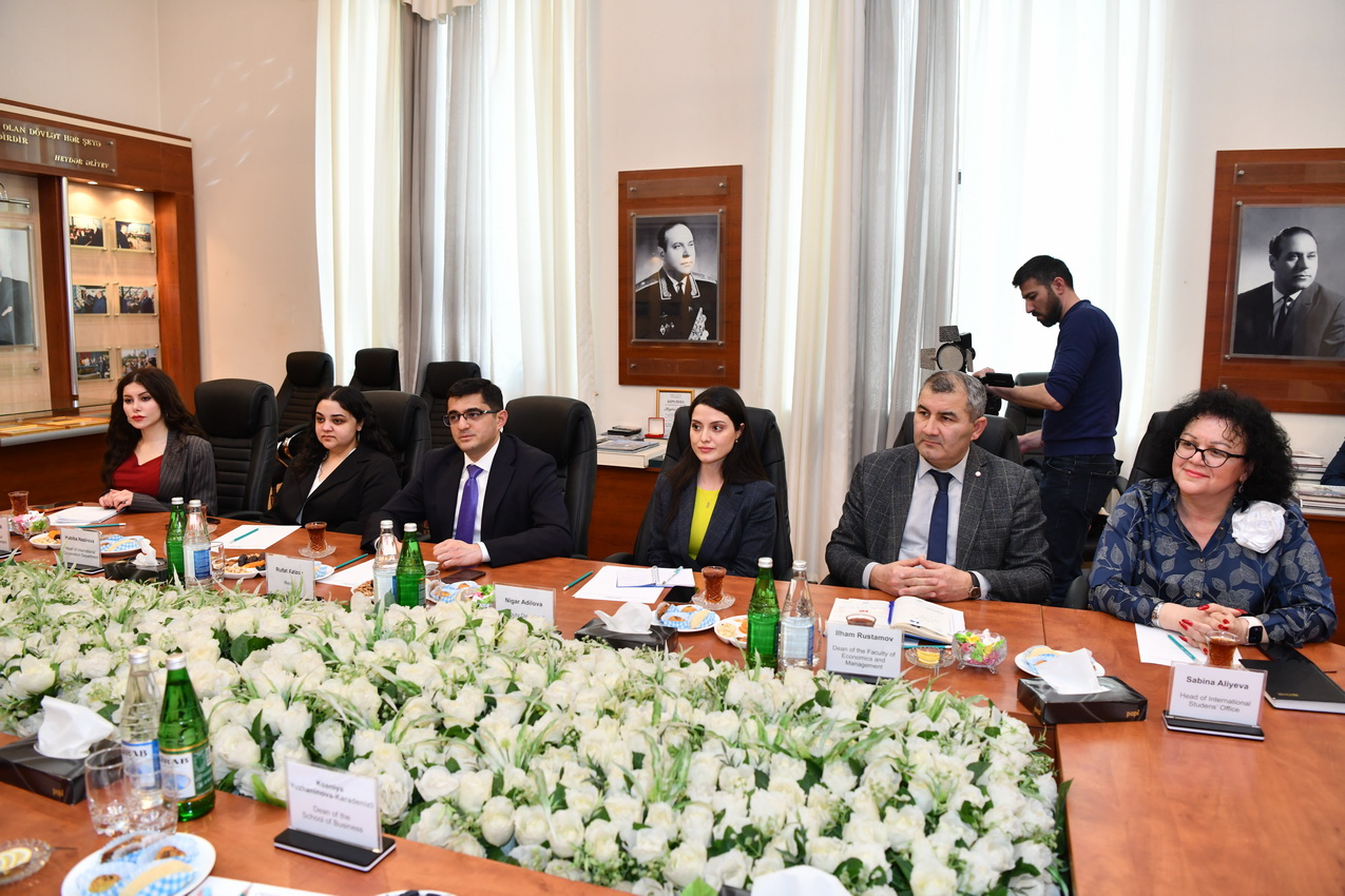 ADNSU ilə Qazaxıstan universiteti əməkdaşlıq edəcək