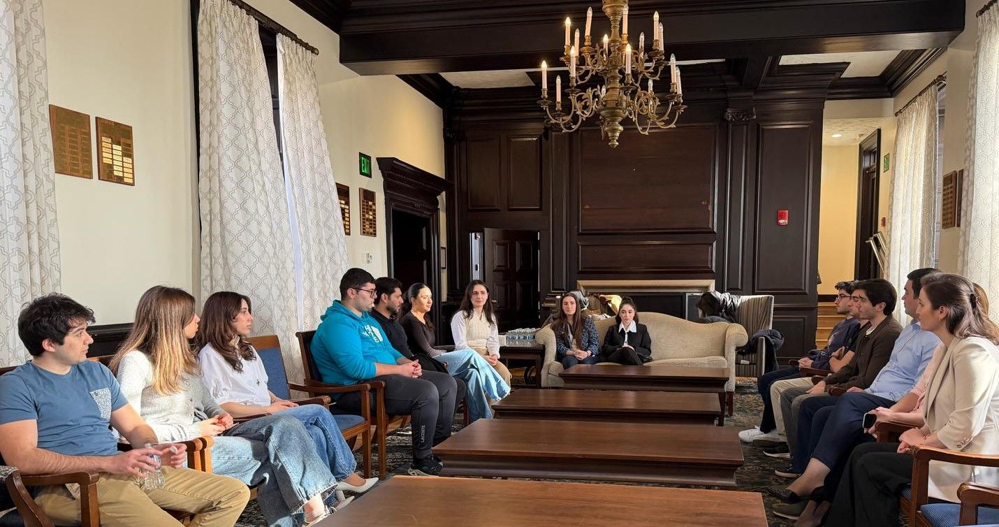 Bostonda azərbaycanlı tələbə və gənclərlə görüş olub