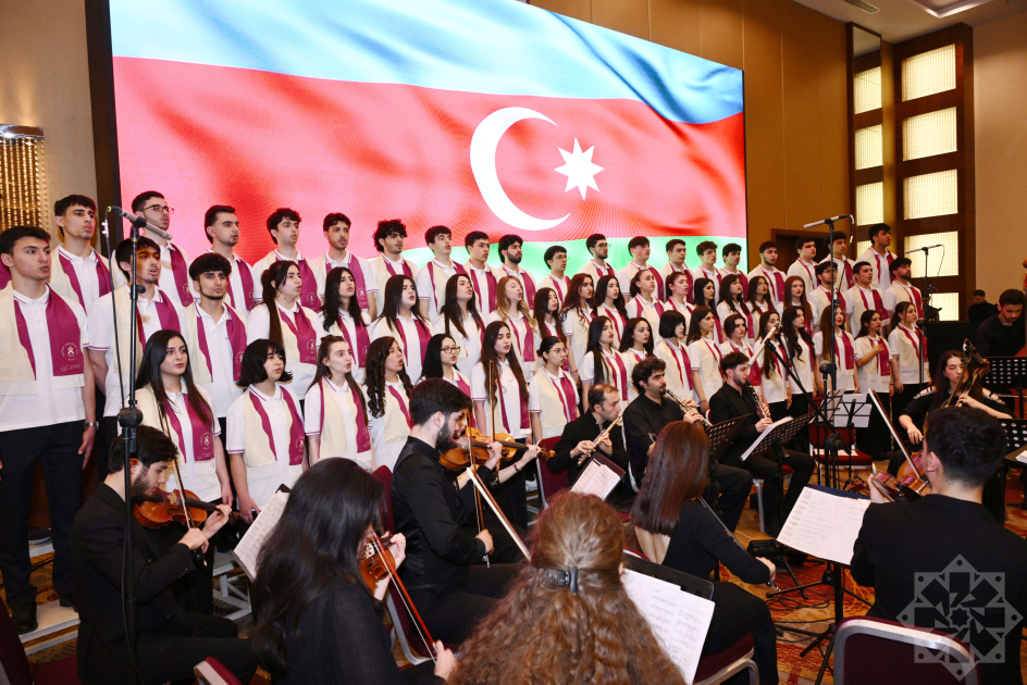 Xəzər Universitetinin 35 illik yubileyi qeyd edilib