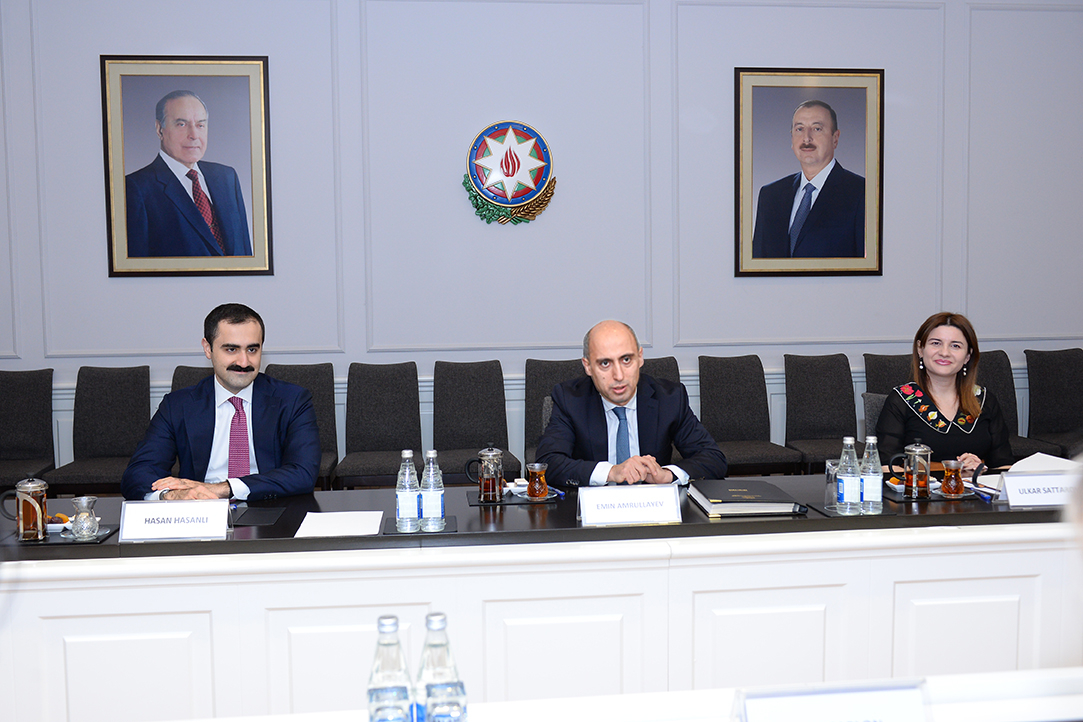 Emin Əmrullayev ABŞ-nin ölkəmizdəki müvəqqəti işlər vəkili ilə görüşüb