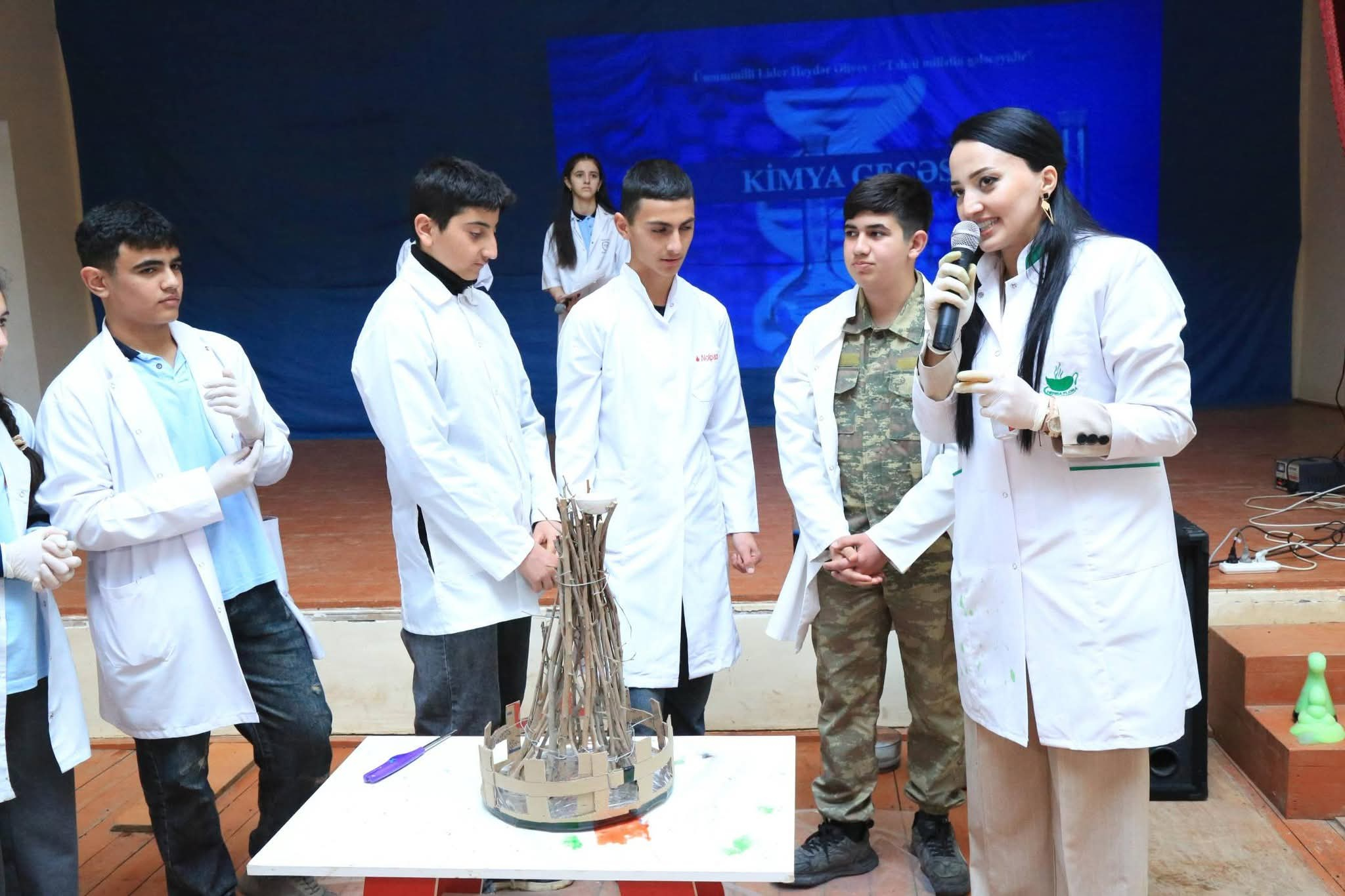 Böyük Bəhmənli kənd məktəbində “Kimya gecəsi” təşkil olunub