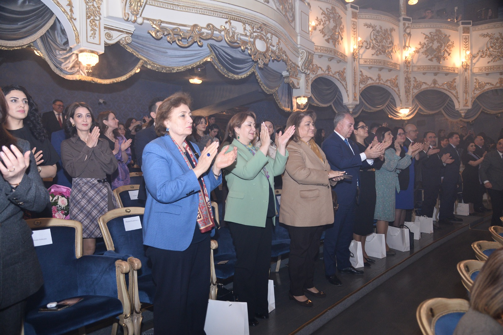 Keçmişin səsi, gələcəyin nəfəsi - Məktəblilərdən möhtəşəm ifa