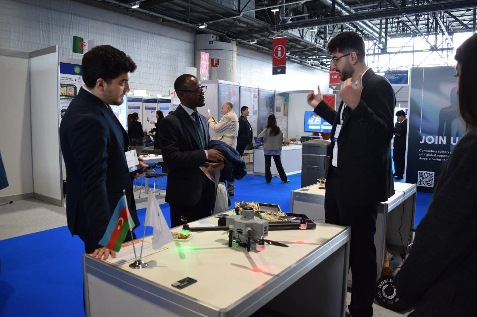 ADNSU tələbələri Cenevrədə beynəlxalq sərgidə uğur qazanıblar