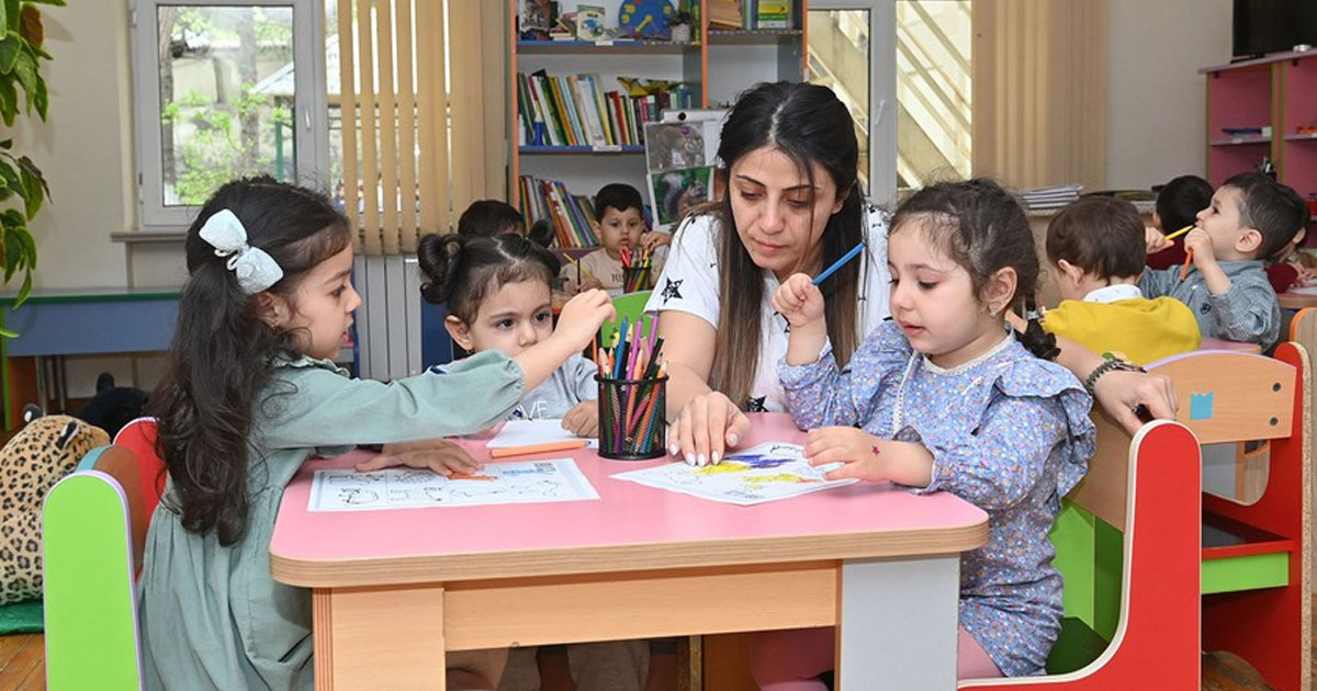 Azərbaycan 5 yaşlı uşaqlar üçün məktəbəqədər təhsilə çıxışı universal səviyyəyə çatdırıb