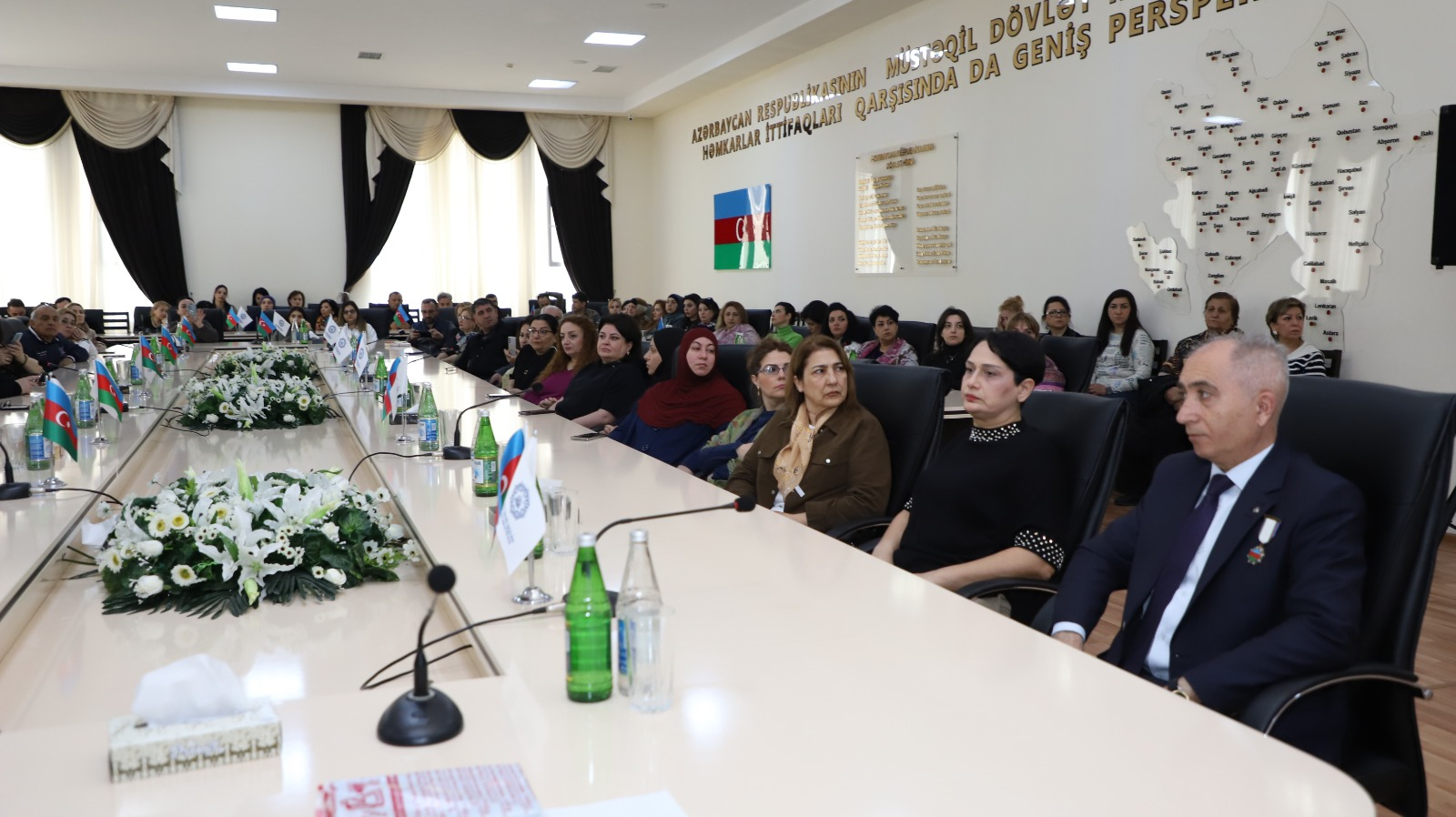 "Novruz 2026" düşərgəsi çərçivəsində İlqar Fəhmi ilə görüş keçirilib