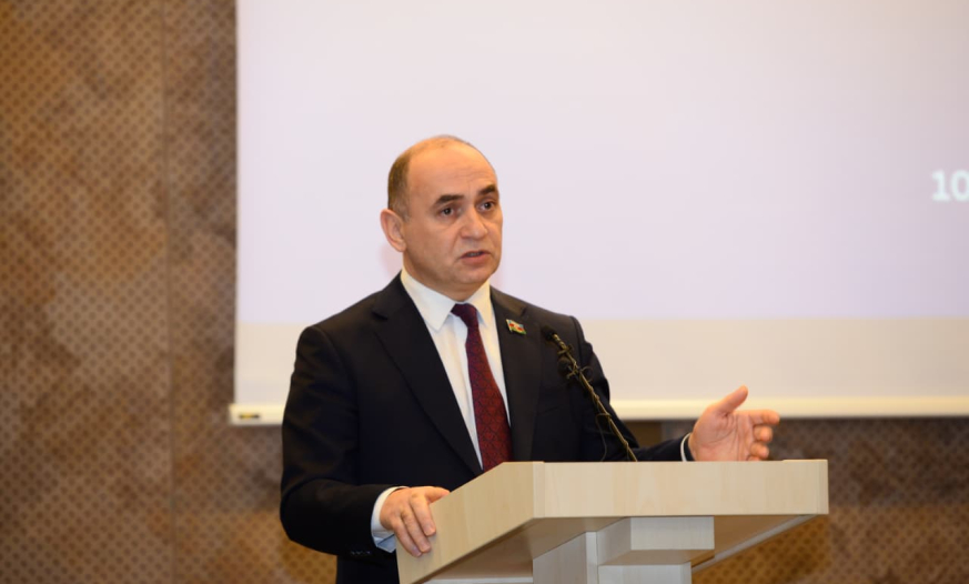 Deputat: Xaricdə təhsil alanlar biliklərini Azərbaycanın inkişafına yönəltməlidirlər