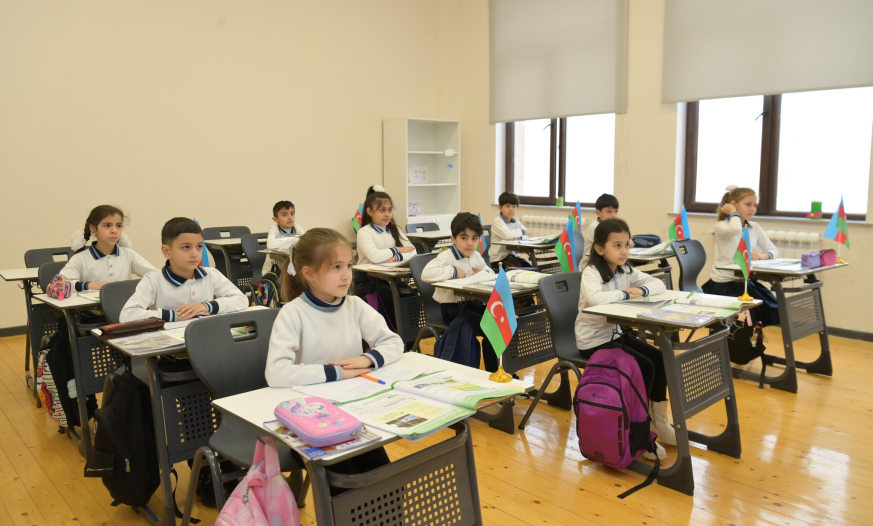 BŞTİ  I sinfə qeydiyyatla bağlı valideynlərə