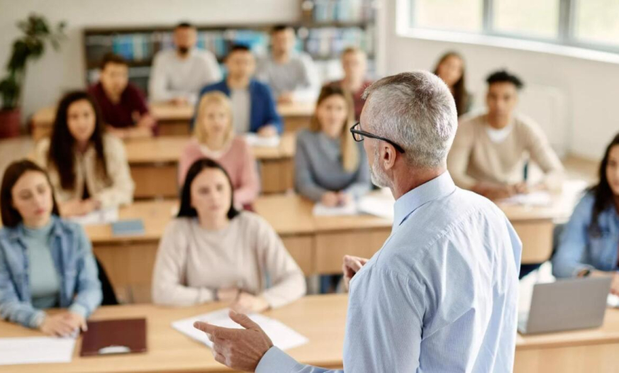 Bakıda yeni ali məktəblər yaradılacaq?