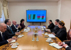 Firudin Qurbanov Türkmənistanın təhsil nazirinin müavinləri ilə görüşüb 