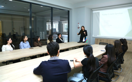 Təqaüd proqramı iştirakçıları beynəlxalq yazışma üzrə təlimdə iştirak ediblər