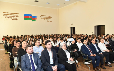 İqtisadiyyat və Humanitar Kollecində  yeni geosiyasi reallıqlar müzakirə olunub 
