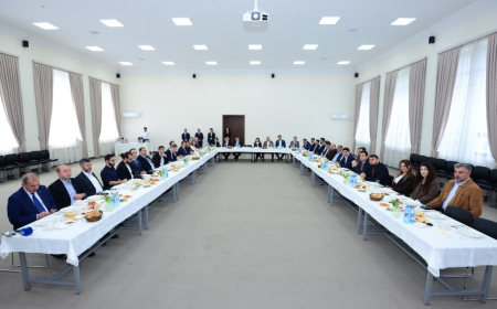 Sənaye və İnnovasiyalar üzrə BDPTM-də sahibkarlarla görüş keçirilib 