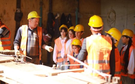 Şagirdlər tikinti meydanında: Memarlığın sirlərini öyrəndilər 