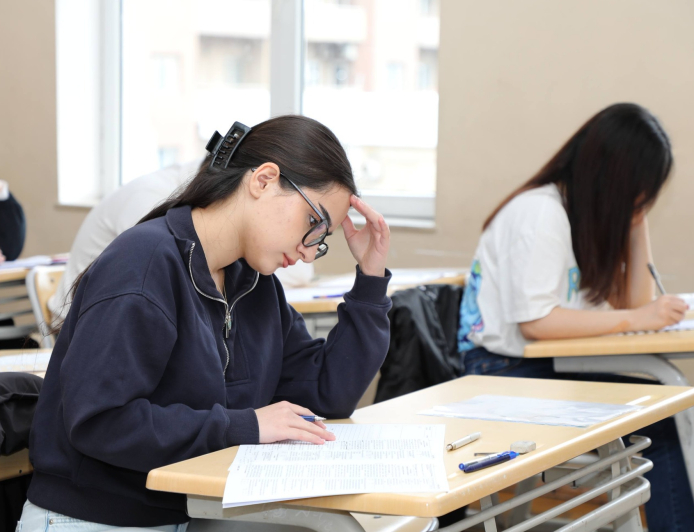 Bu gün 50 minə yaxın 9-cu sinif şagirdi buraxılış imtahanı verir