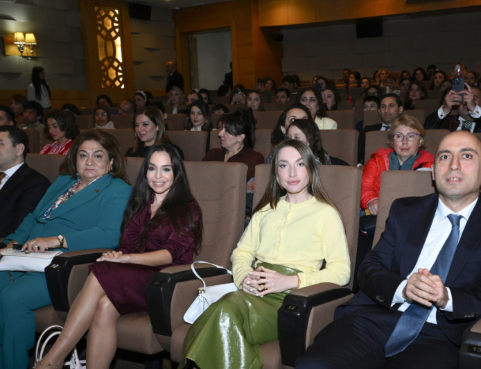 “Mən, Lalə, bir də Şerlok Holms 2” filminin ikinci mövsümü ictimaiyyətə təqdim olunub