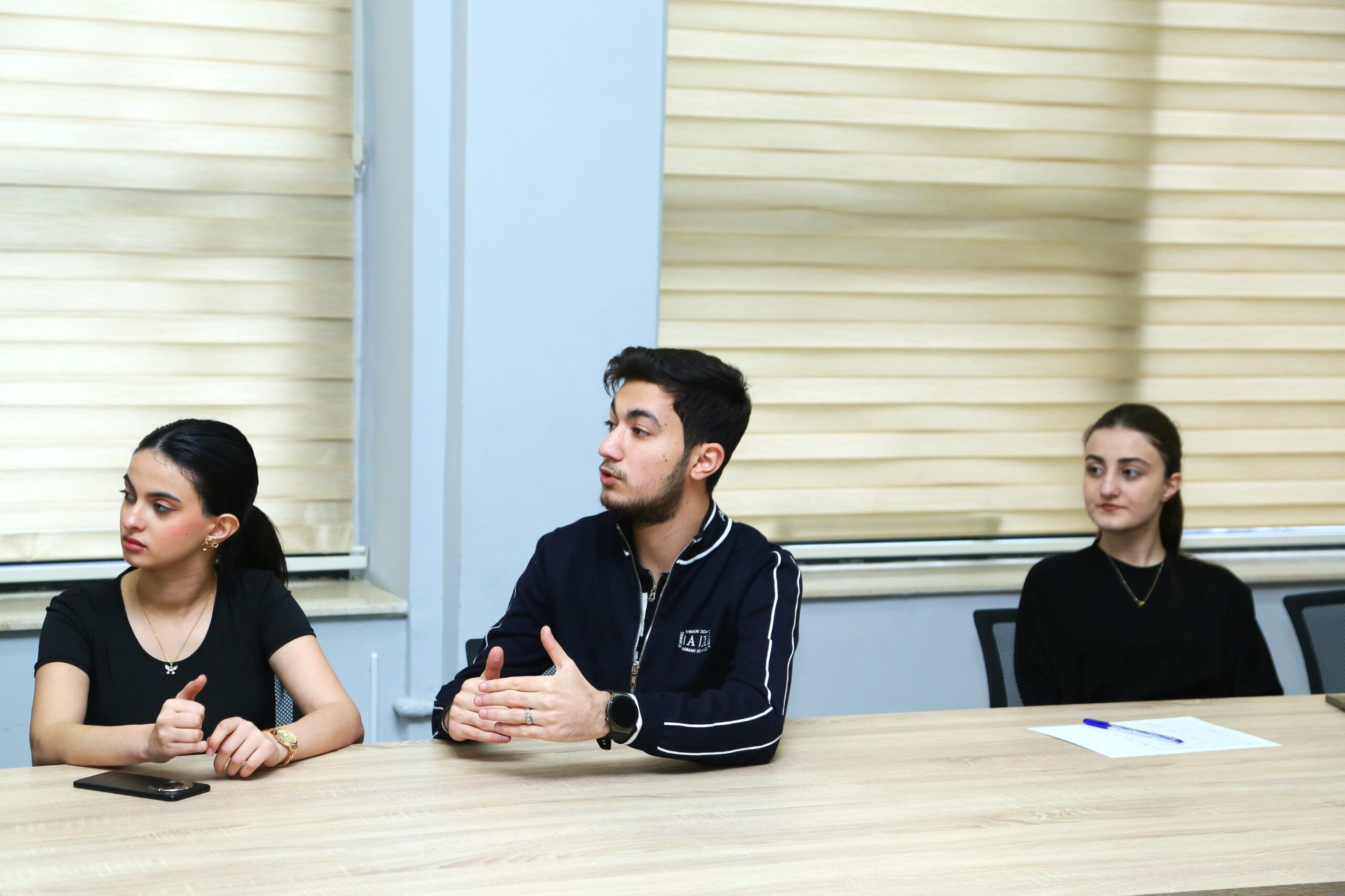 Təqaüd proqramı iştirakçıları beynəlxalq yazışma üzrə təlimdə iştirak ediblər