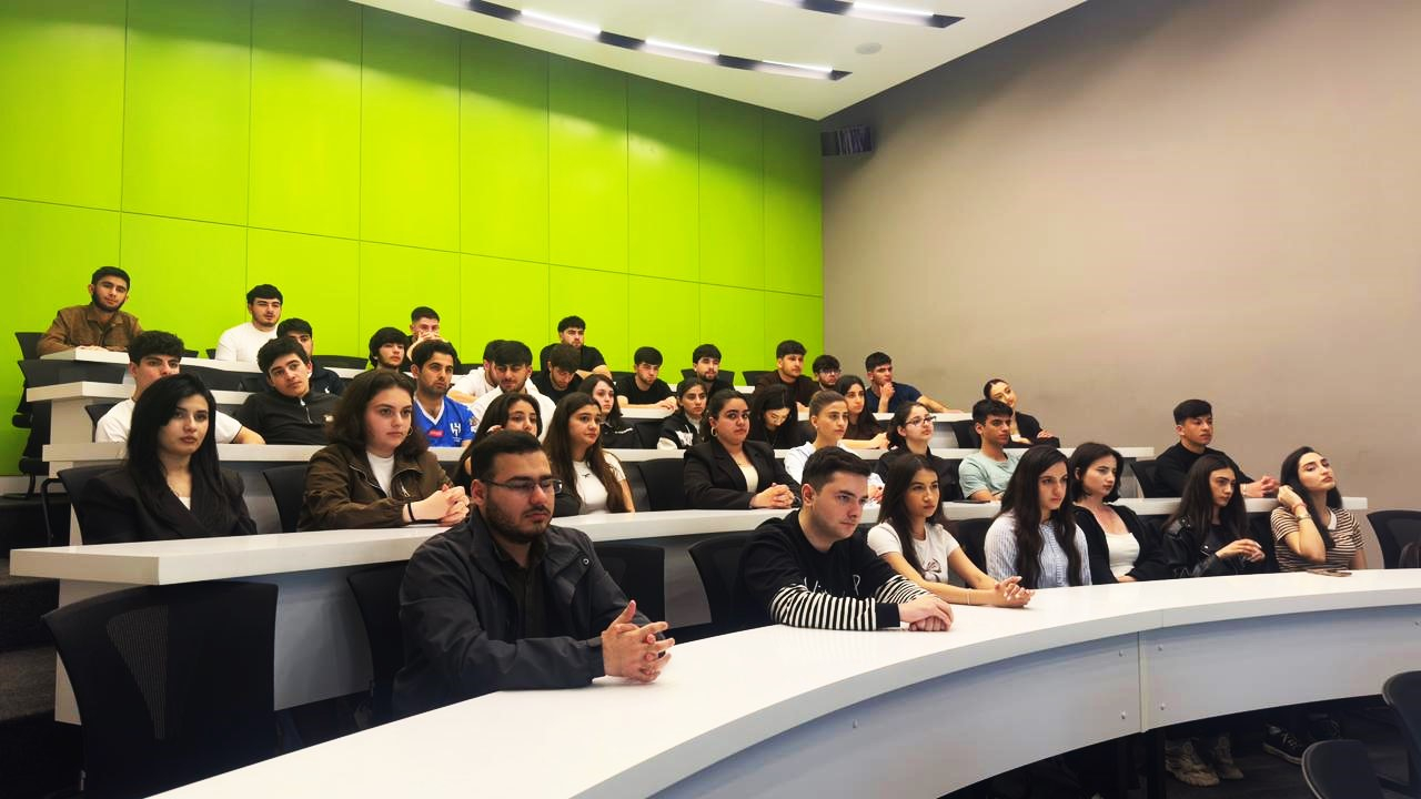 ADNSU-da “Müasir texnologiyanın logistikada həlləri” mövzusunda təlim keçirilib