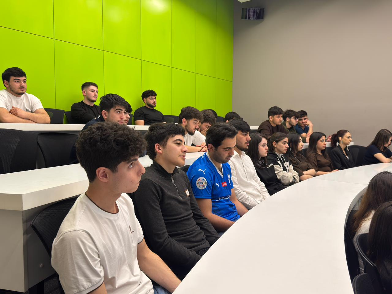 ADNSU-da “Müasir texnologiyanın logistikada həlləri” mövzusunda təlim keçirilib