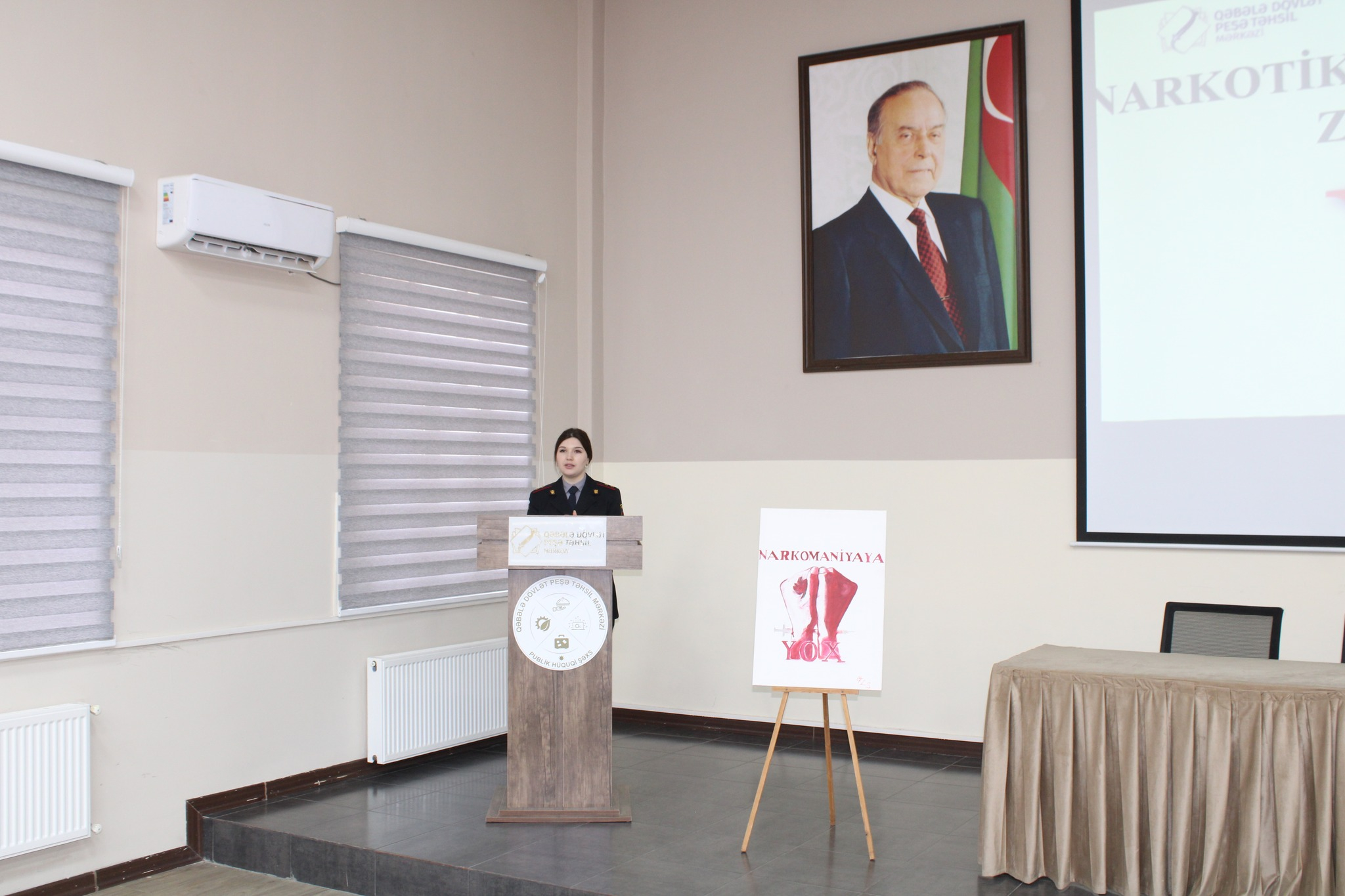 Qəbələdə gənclər zərərli vərdişlərin fəsadları barədə məlumatlandırılıb