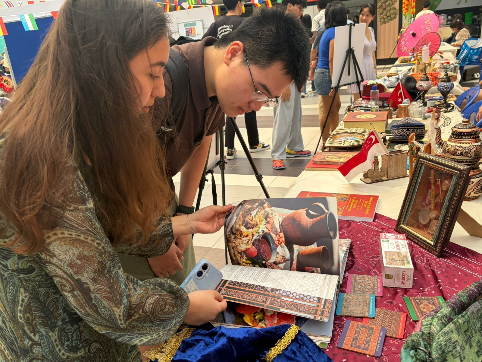 Nanyang Texnoloji Universitetində Azərbaycan mədəniyyəti təqdim olunub