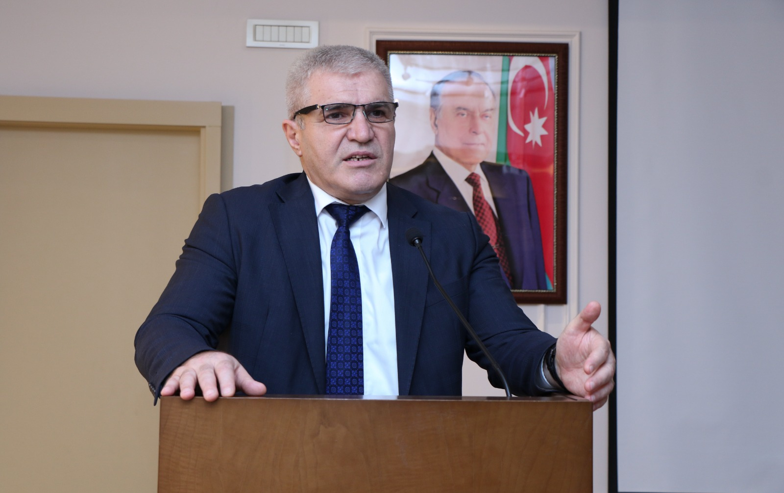 AzMİU-da universitet–sənaye əməkdaşlığının genişləndirilməsi müzakirə edilib