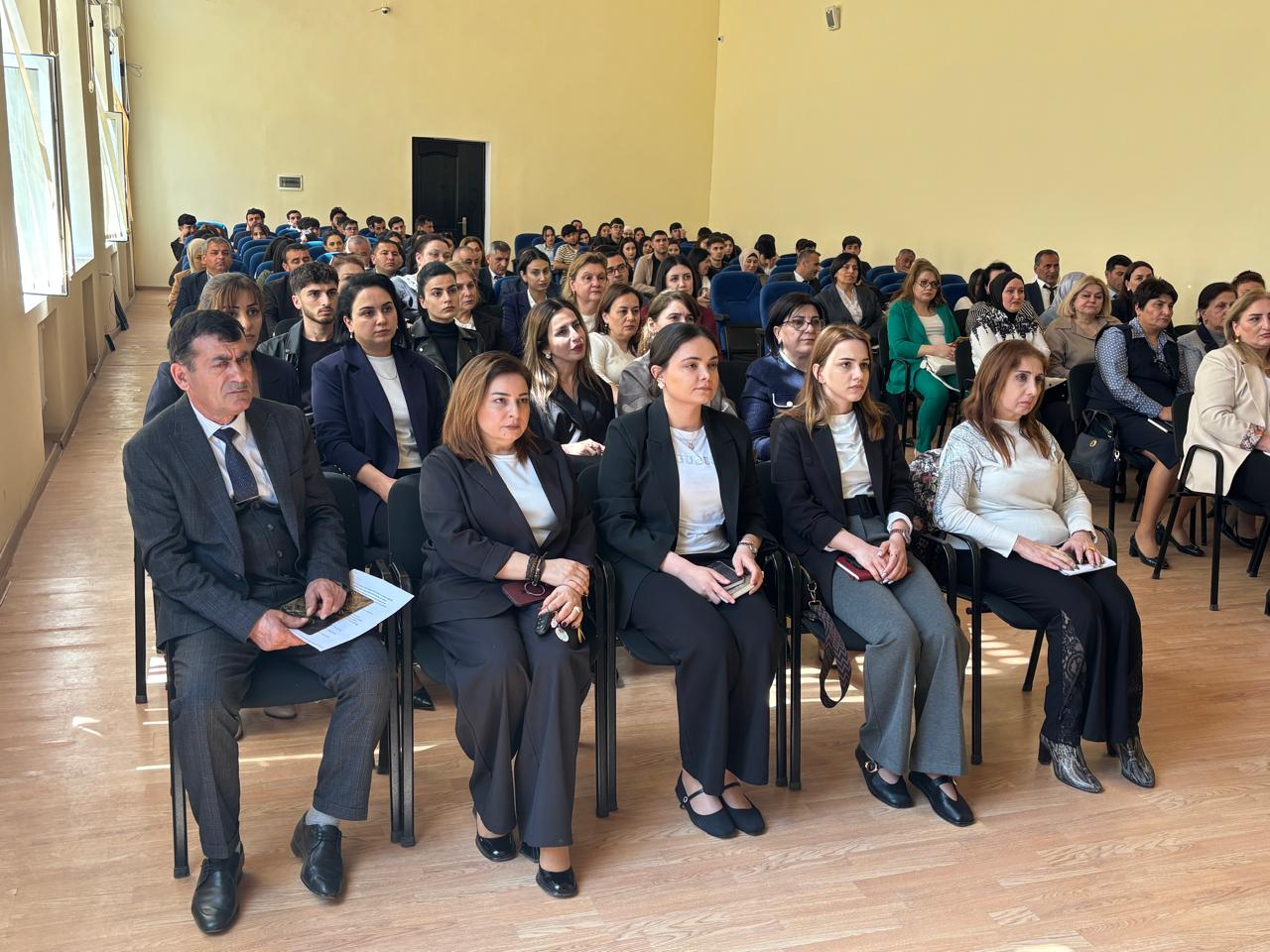 LDU-da əmək bazarının nümayəndələri ilə görüş keçirilib