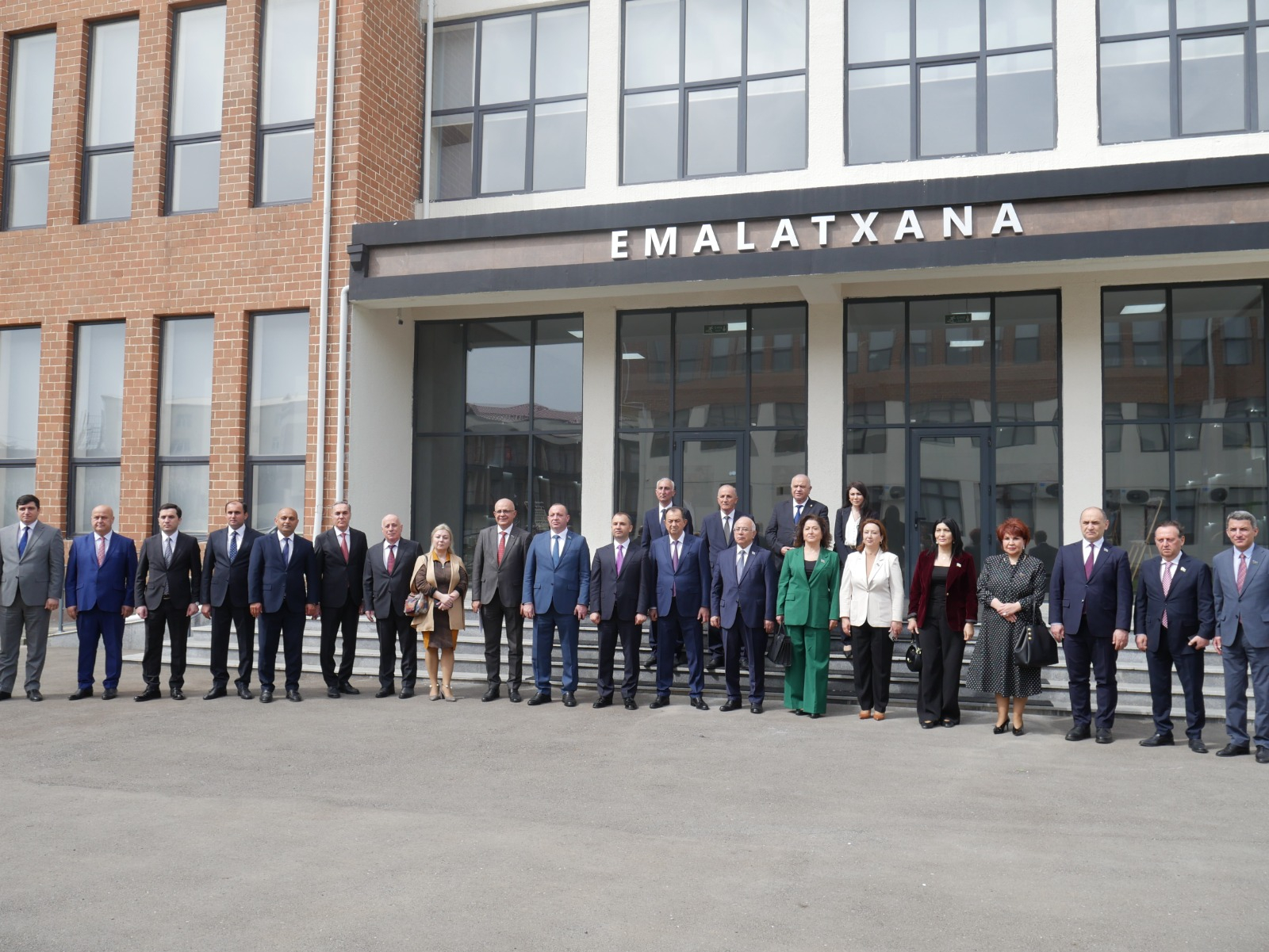 Lənkəranda peşə təhsilinin imkanlarına həsr olunan təhsil forumu keçirilib