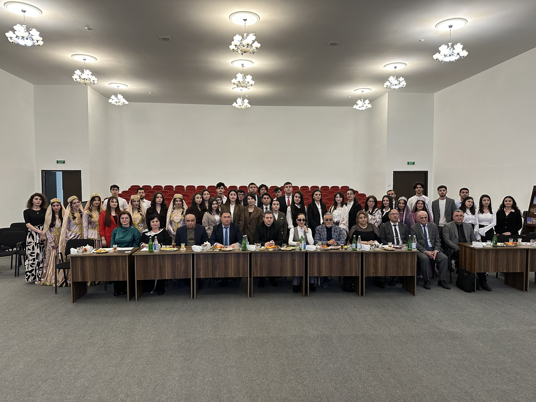 LDU-da bədii yaradıcılıq müsabiqəsinin seçim turu keçirilib