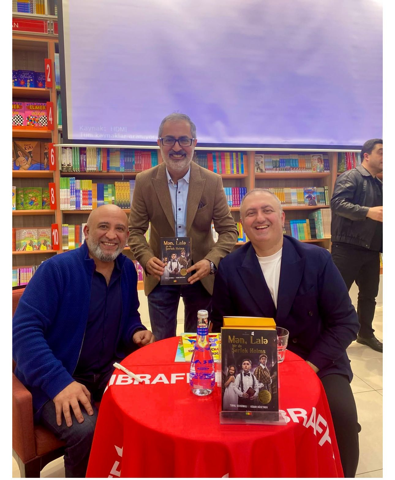 Azərbaycanda ilk uşaq serialı kitab oldu