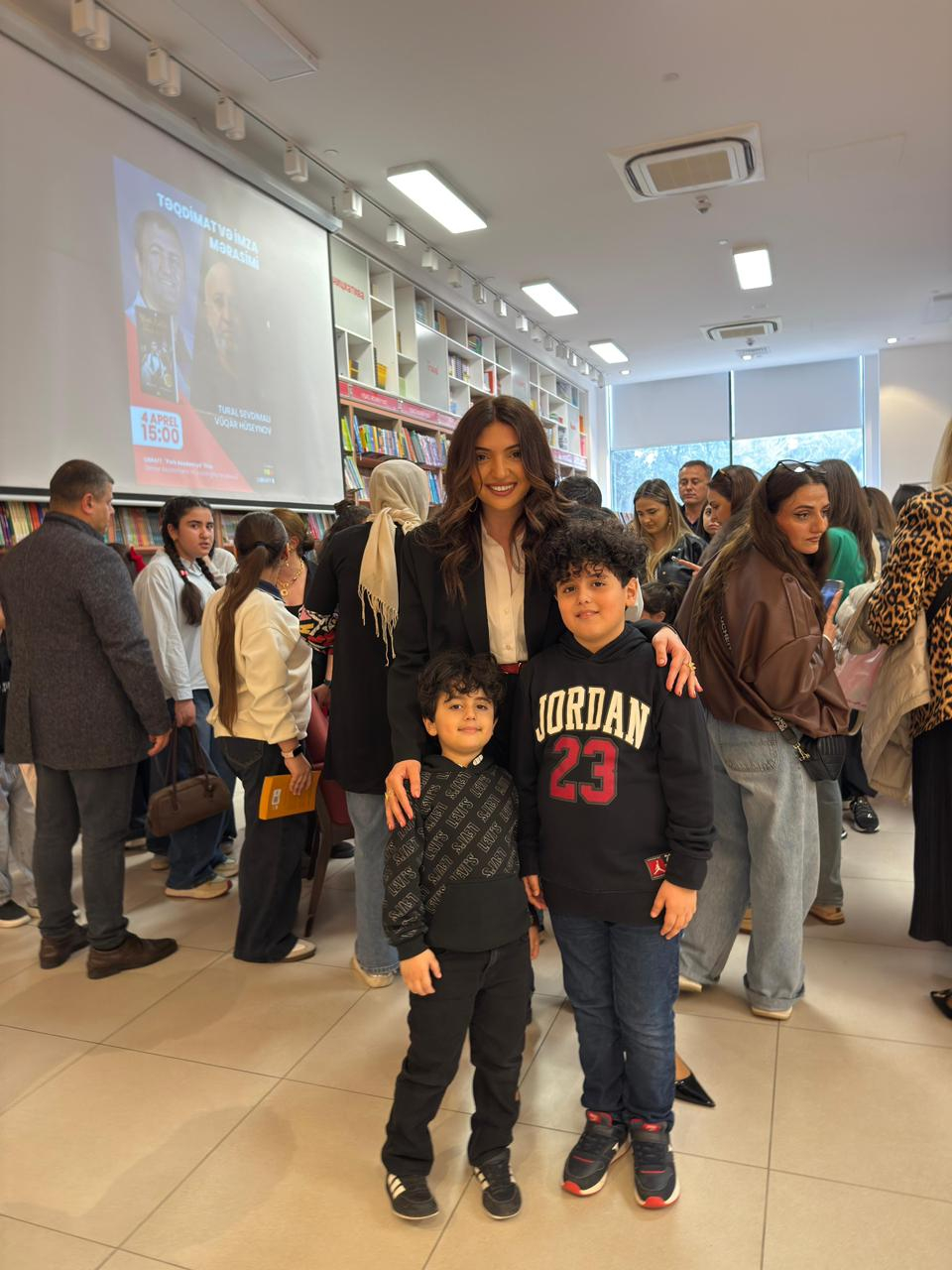 Azərbaycanda ilk uşaq serialı kitab oldu