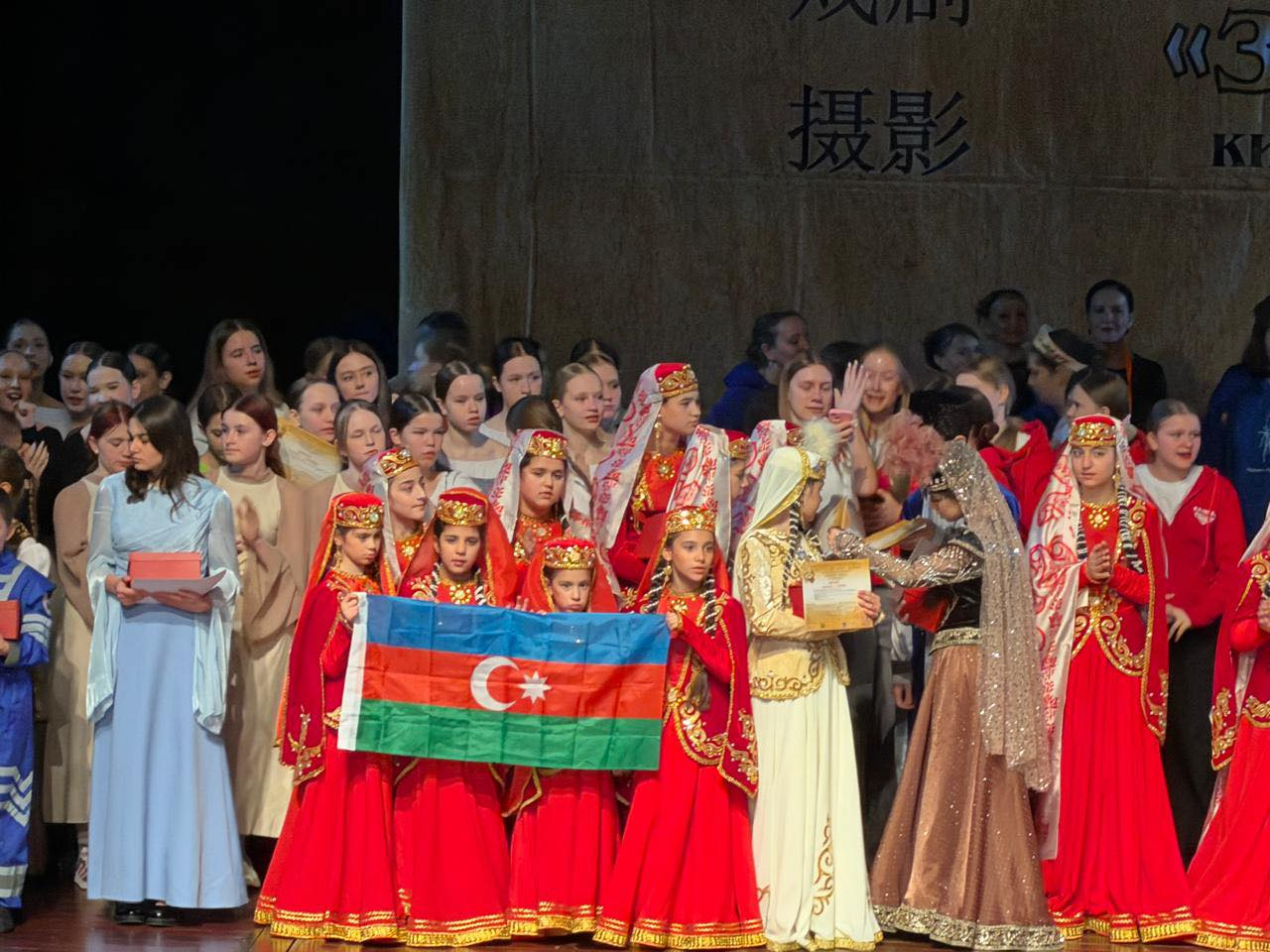 Azərbaycanın rəqs kollektivi Çində ali mükafat qazanıb