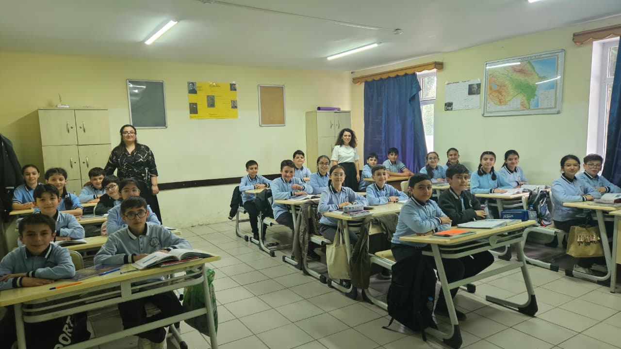 Şəkidə bir sinfin bütün şagirdləri RFM-in yarımfinalına vəsiqə qazanıblar